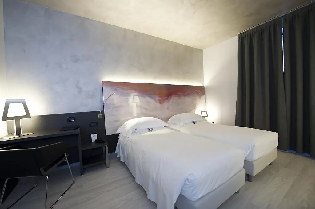 Arli Hotel Business&Wellness Bergamo